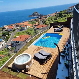 casa-das-escaleiras.madeira-islandshotels.com/